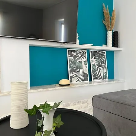 Kalloni Luxury Apartment Volos Exterior photo